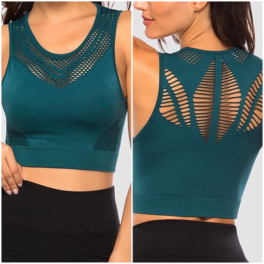 *PRICE LOWERED* Cut-Out Dry Fit Yoga Crop Top w/ Built in Bra